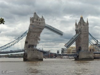 London Bridge Is Falling Down ...